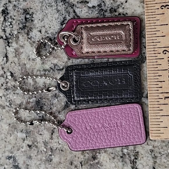 Coach Tag Set - Picture 5 of 12